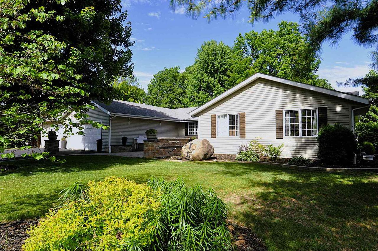 13761 De La Tour Ct., Rockton, IL 61072