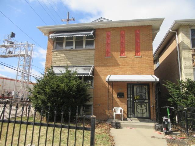 7448 S Maplewood Ave., Chicago, IL 60629