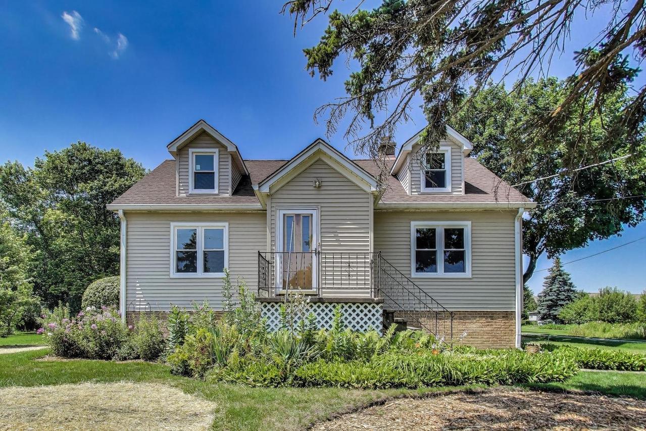 22118 N Prairie Rd., Lincolnshire, IL 60069