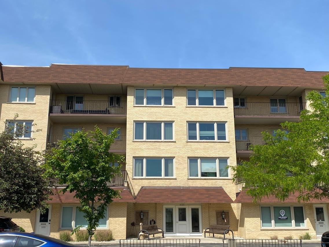 6121 N Northwest Hwy. #201, Chicago, IL 60631