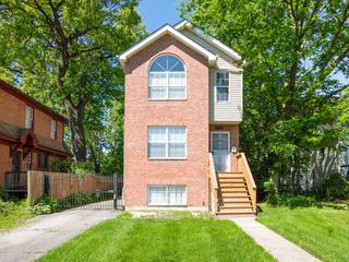 9760 S Winston Ave., Chicago, IL 60643