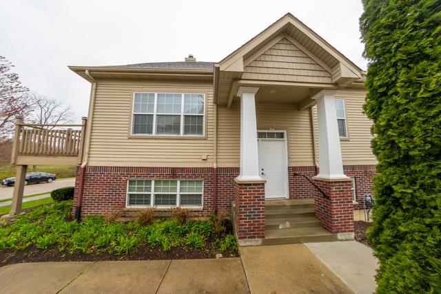 2433 River Oaks Ln. #6, Rockford, IL 61102