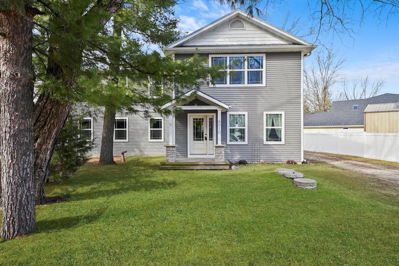 6010 Peart Rd., Morris, IL 60450