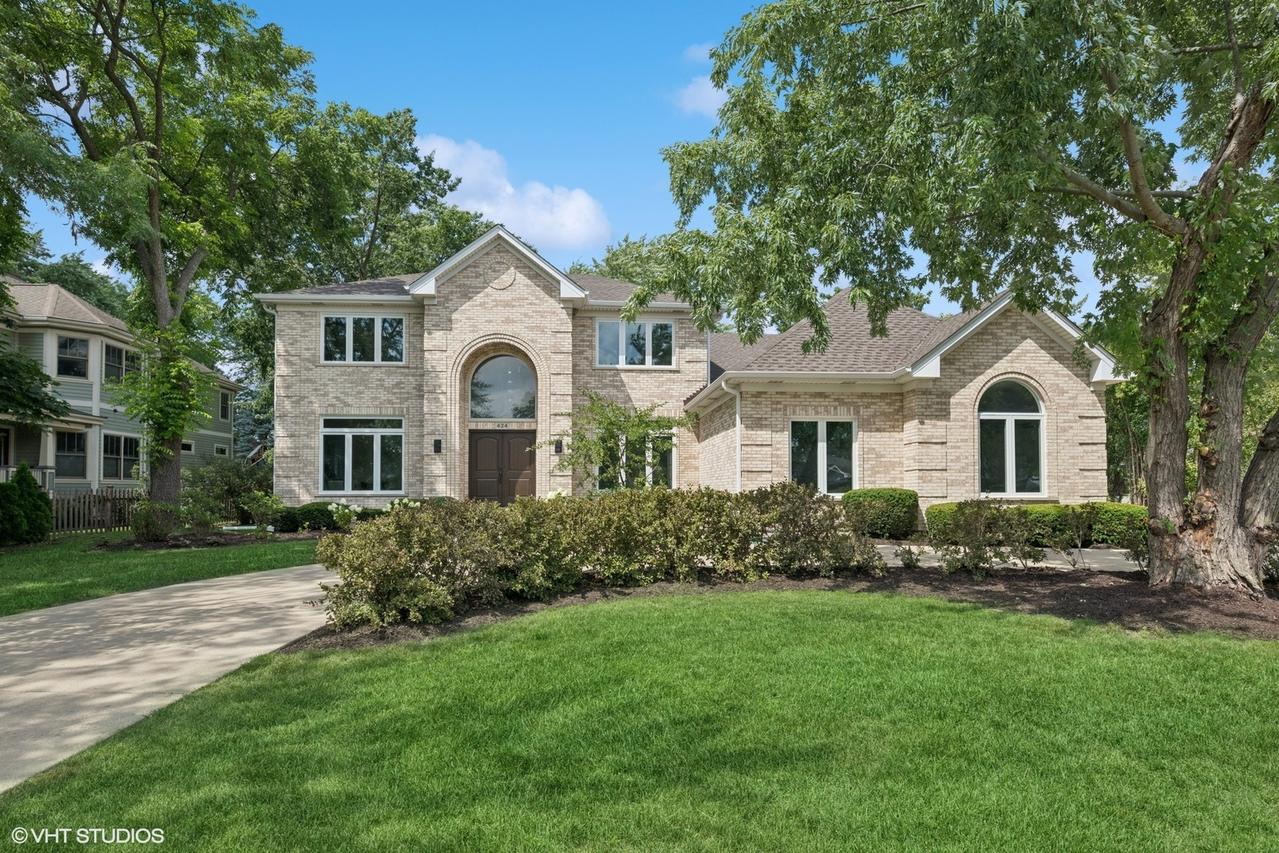 424 E Thomas St., Arlington Heights, IL 60004