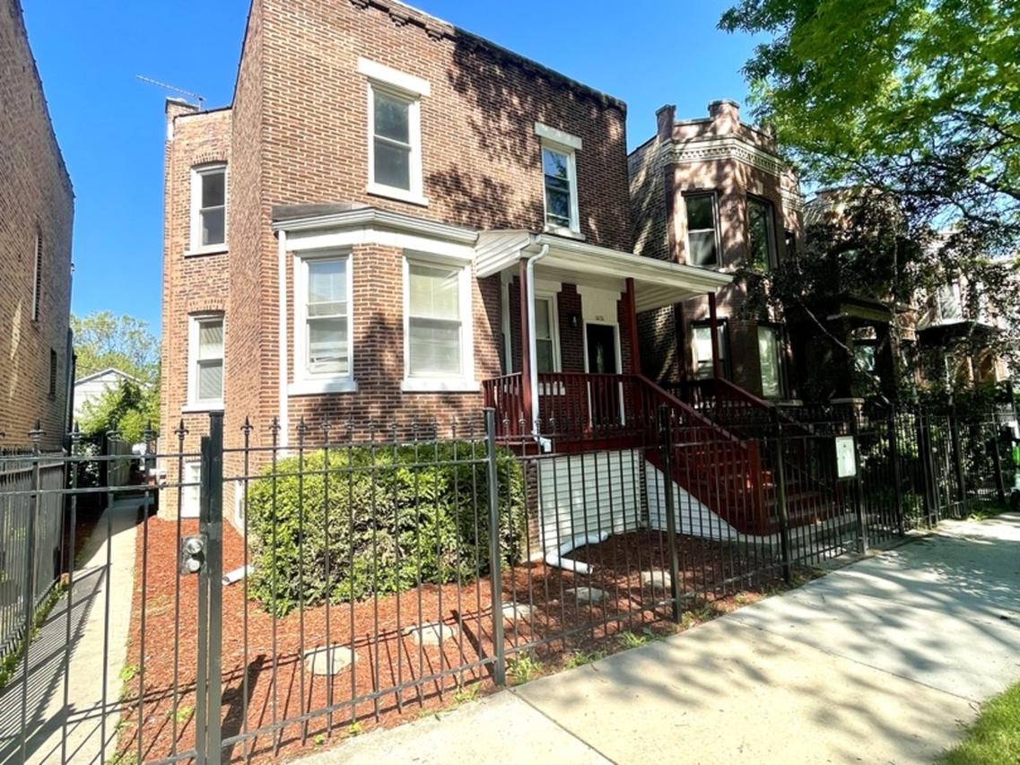 1426 N Central Park Ave., Chicago, IL 60651