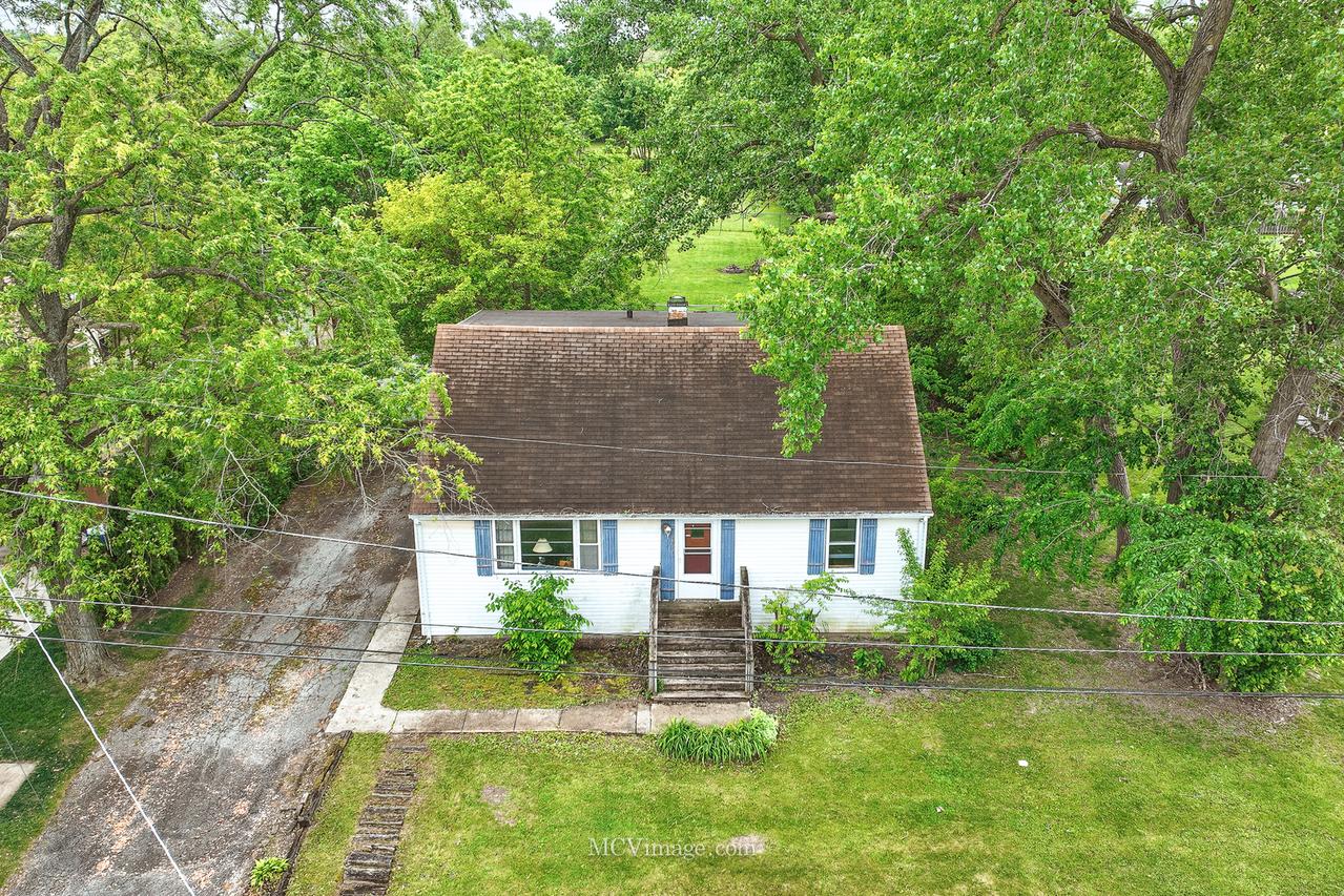4921 157th St., Oak Forest, IL 60452