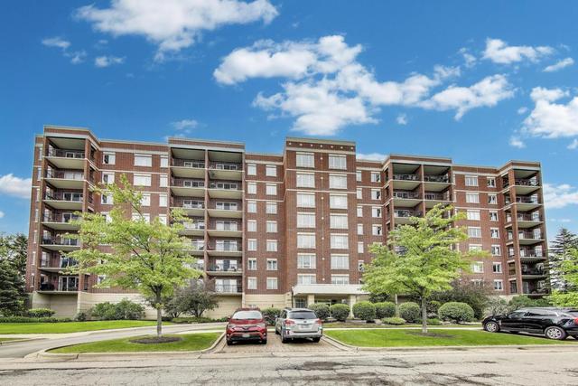 5555 N Cumberland Ave. #309, Chicago, IL 60656