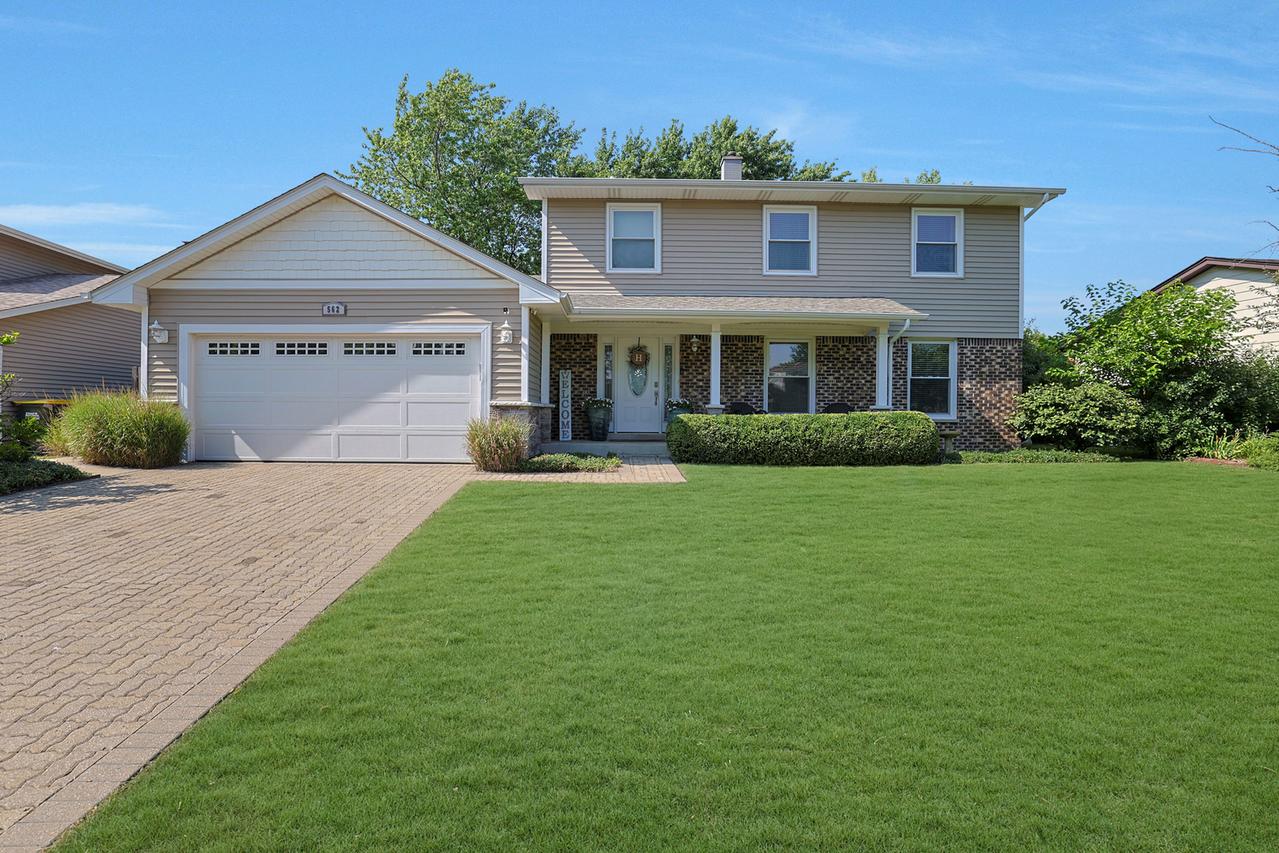 562 Revere Ave., Westmont, IL 60559