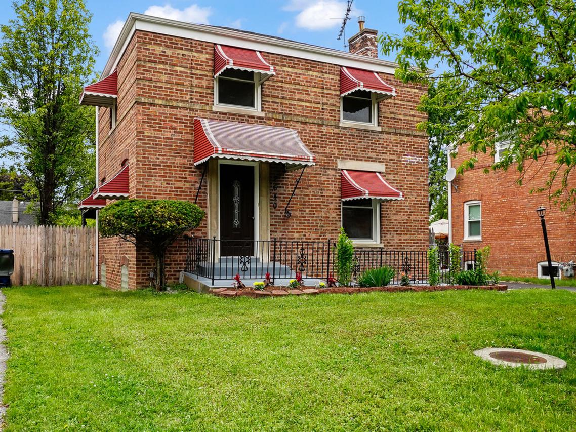 2640 Westbrook Dr., Franklin Park, IL 60131