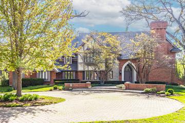 1181 Evergreen Dr., Lake Forest, IL 60045