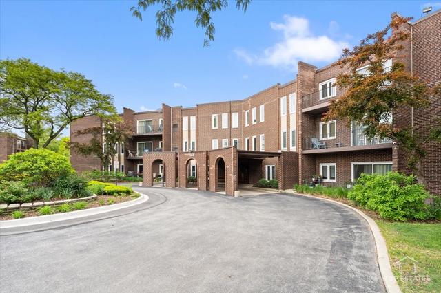 1550 Sandpebble Dr. #209, Wheeling, IL 60090