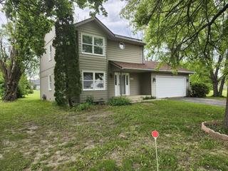 508 Pembroke Rd., Poplar Grove, IL 61065