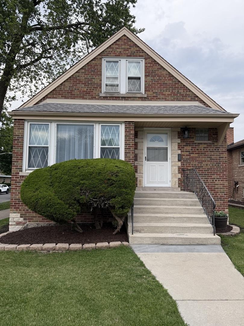 5301 S Mcvicker Ave., Chicago, IL 60638