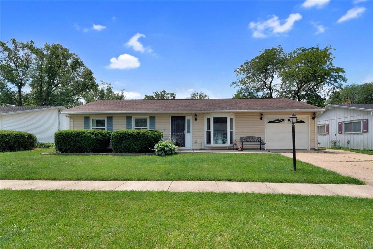 2511 Sangamon Dr., Champaign, IL 61821