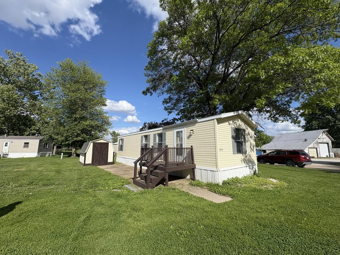 2003 Maple Acres Dr., Princeton, IL 61356