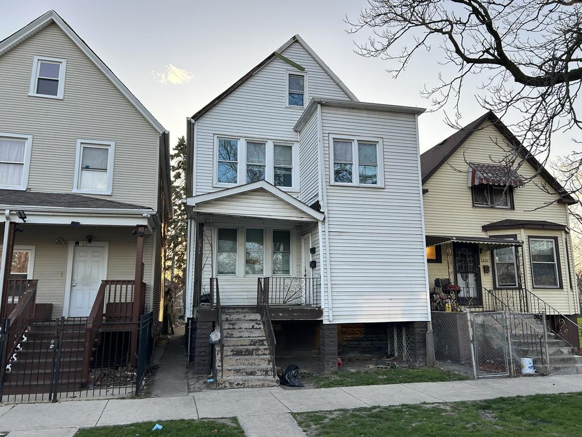6812 S Hermitage Ave., Chicago, IL 60636