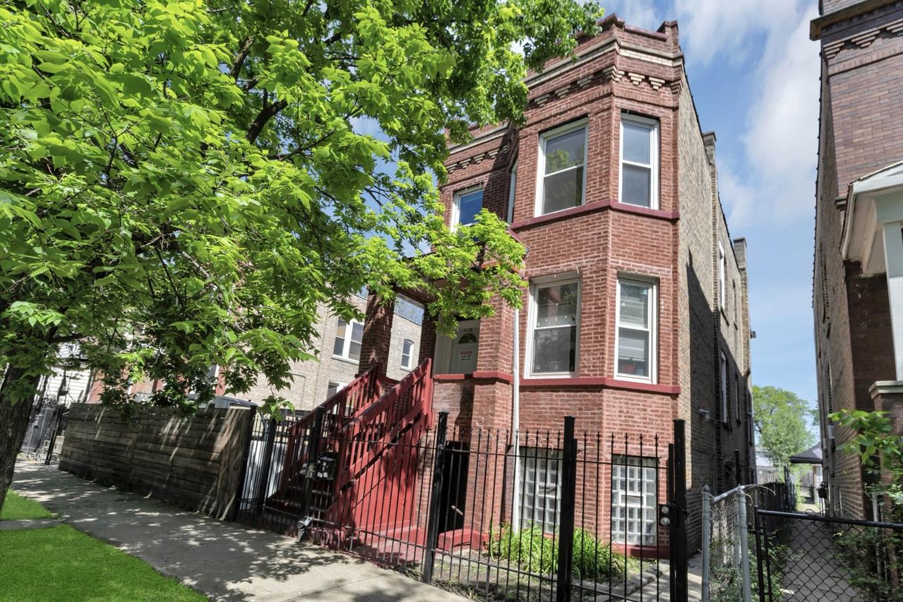 4130 W Potomac Ave., Chicago, IL 60651