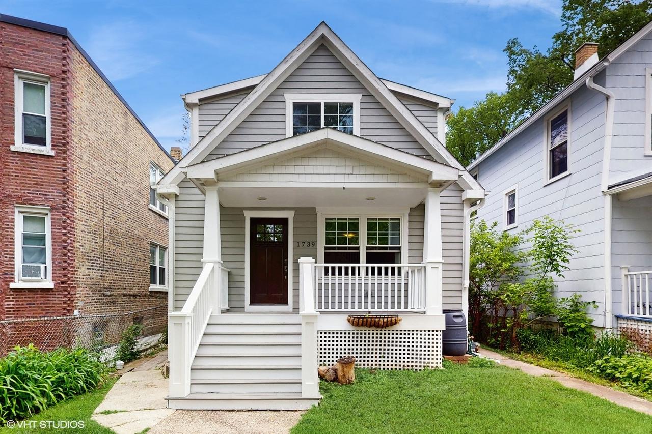 1739 Dodge Ave., Evanston, IL 60201