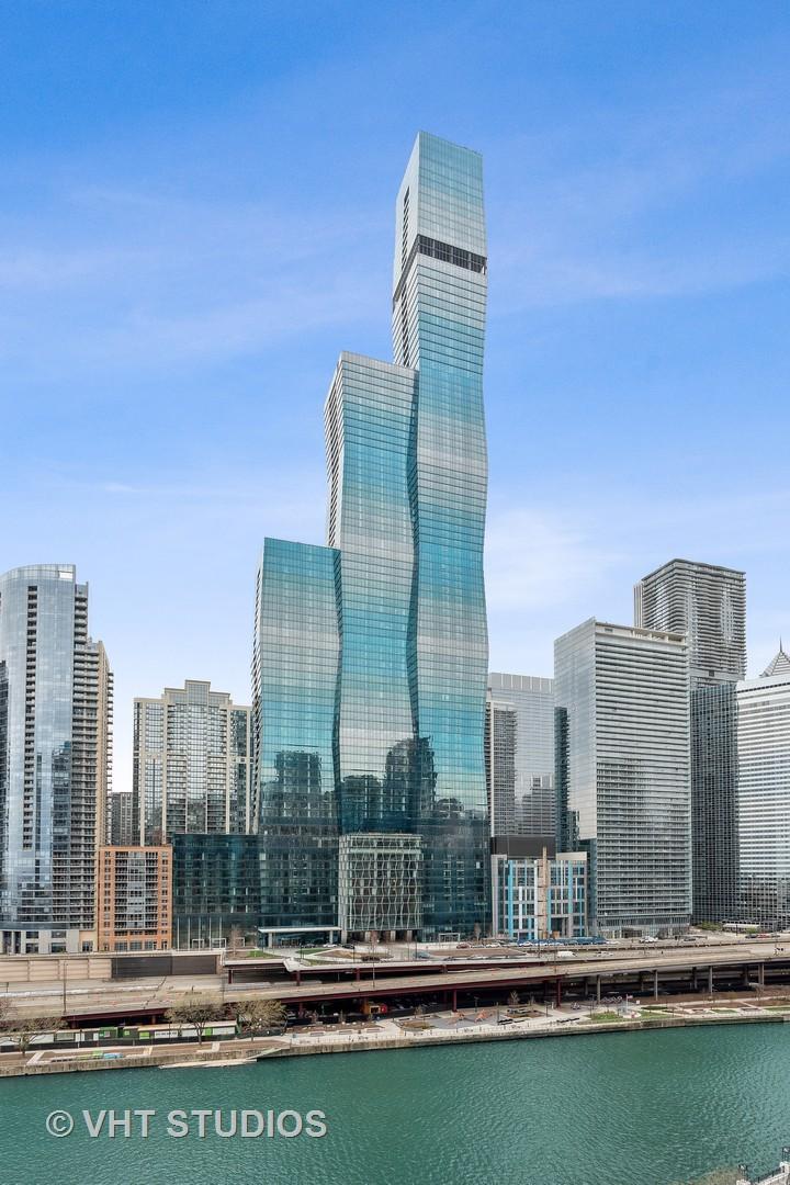 363 E Wacker Dr. #7501, Chicago, IL 60601