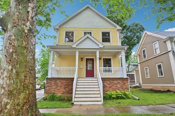 93 Liberty St., West Dundee, IL 60118