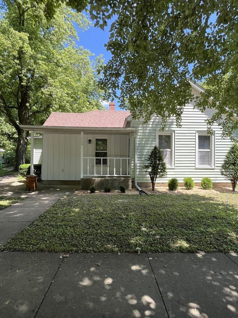 112 W 6th St., Gridley, IL 61744