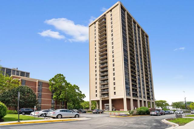 2901 S Michigan Ave. #903, Chicago, IL 60616