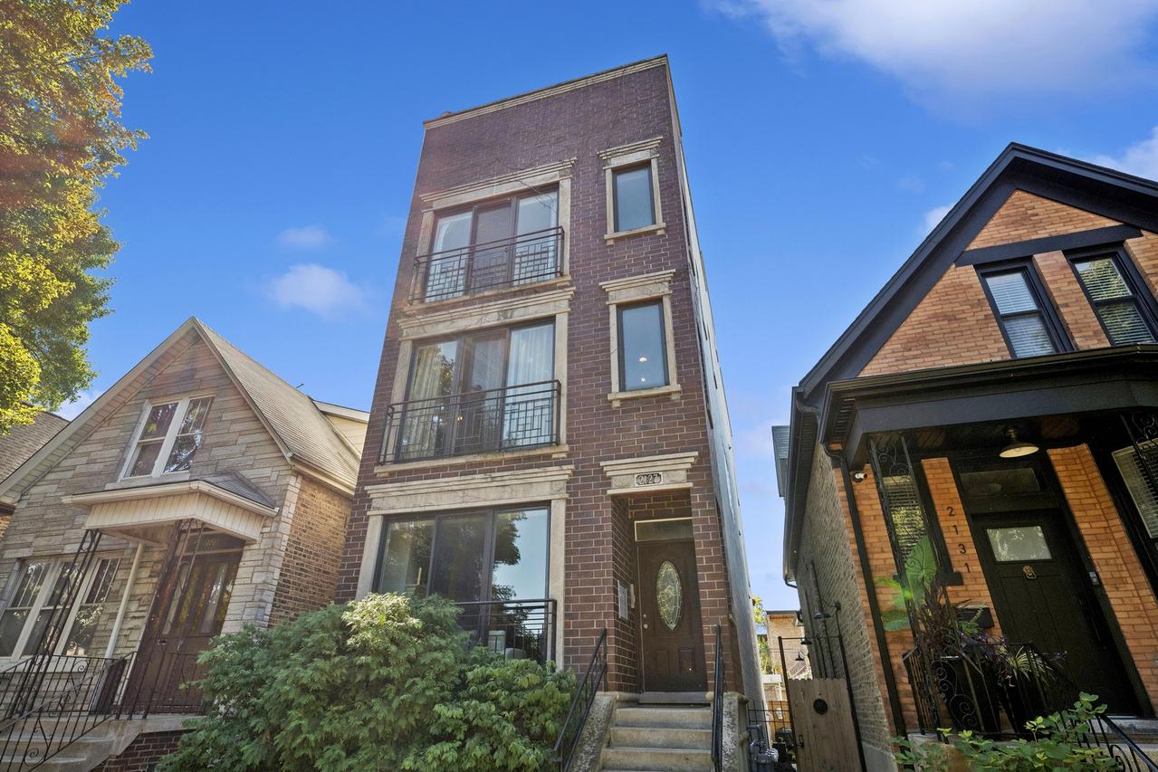 2127 W Walton St. #1, Chicago, IL 60622