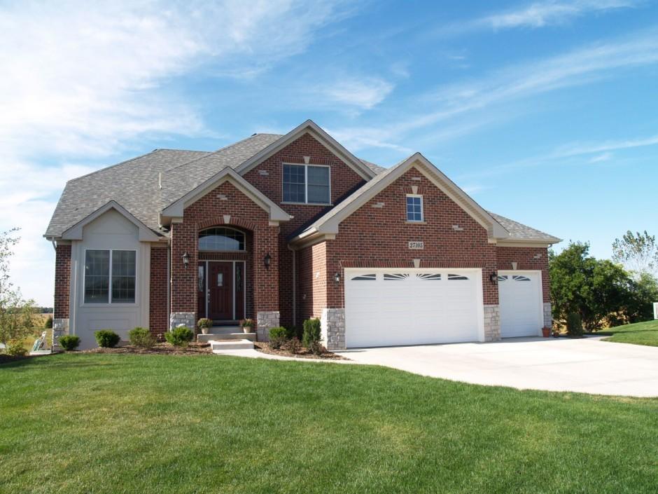 2019 Middleton Ave., Lisle, IL 60532