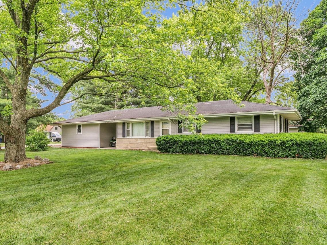 202 S Bourne St., Tolono, IL 61880