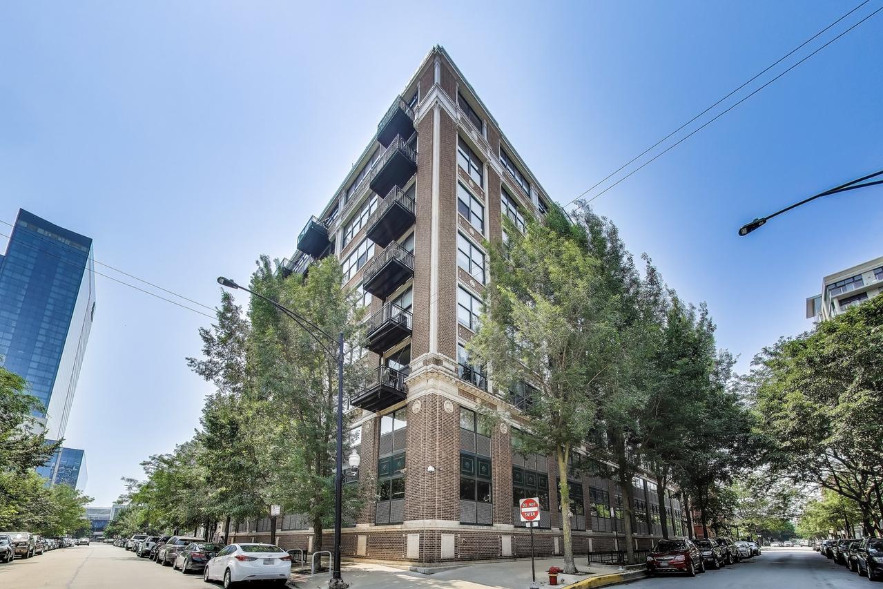 221 E Cullerton St. #920, Chicago, IL 60616