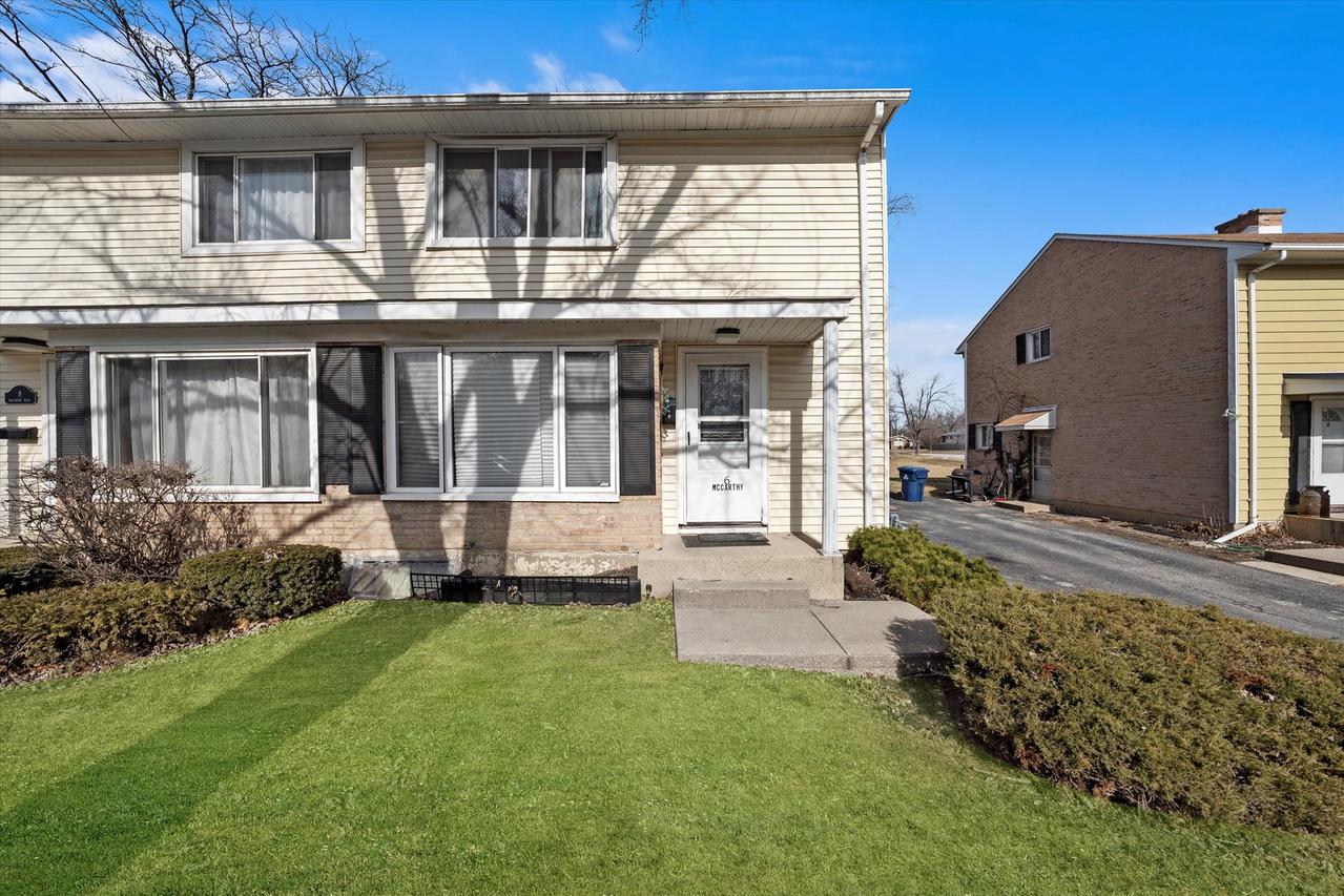 6 Mccarthy Rd., Park Forest, IL 60466