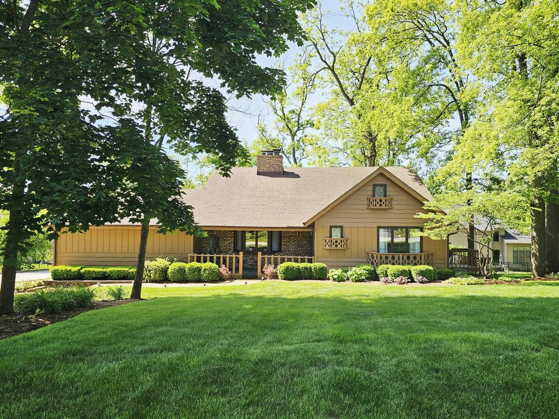 29W305 Helen Ave., West Chicago, IL 60185