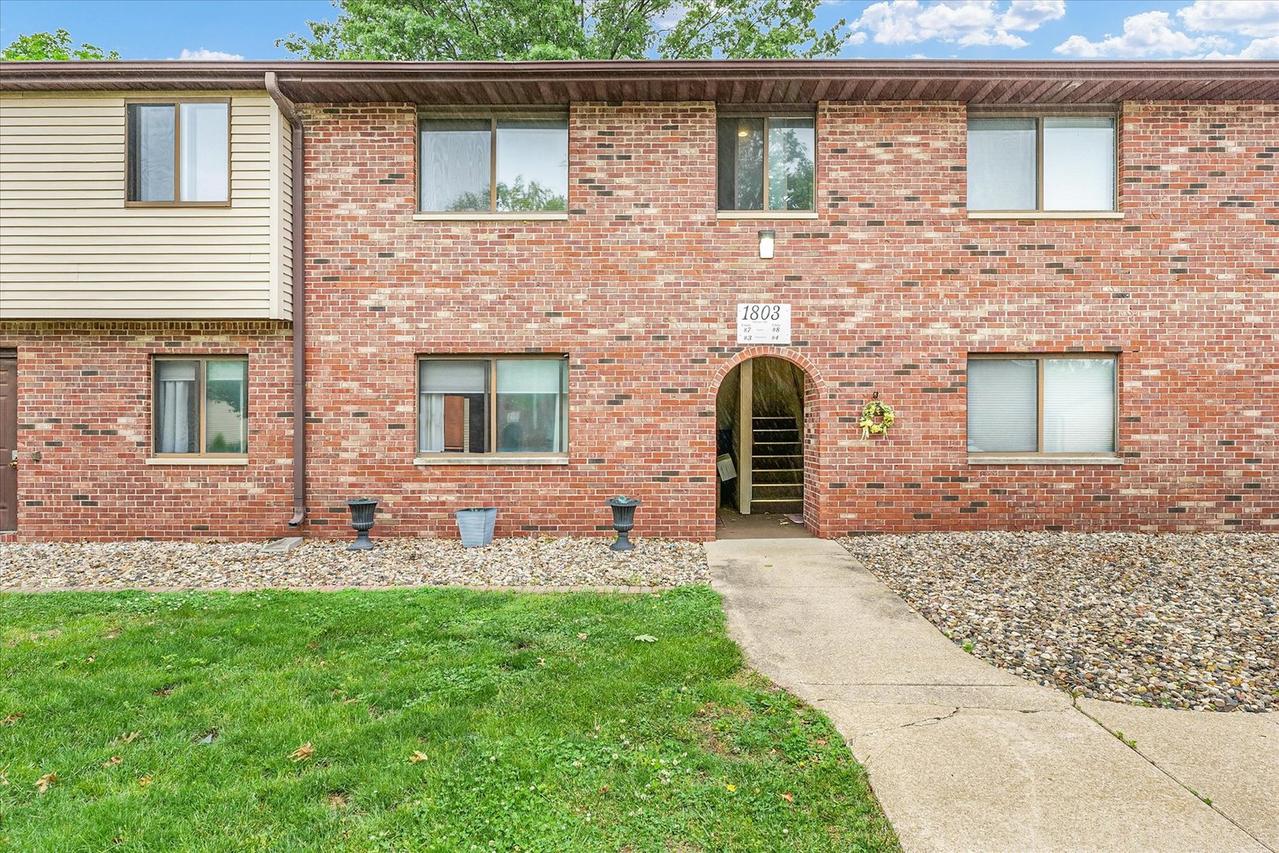 1803 Oliver Dr. #3, Urbana, IL 61802