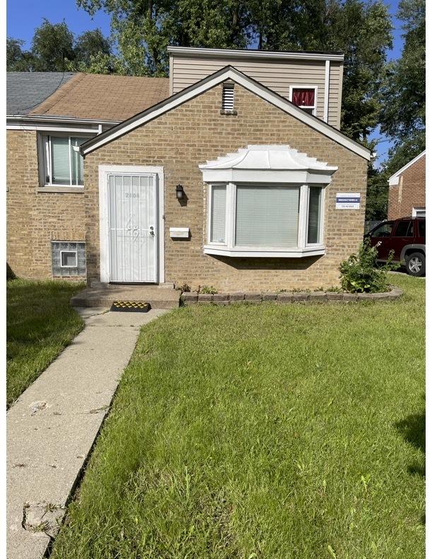 2404 E 97th St., Chicago, IL 60617
