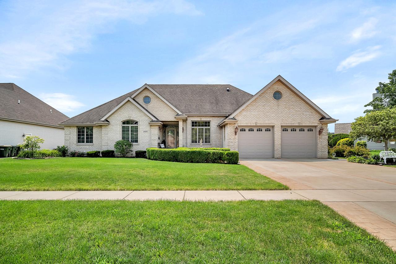 25207 W Meadowlark Dr., Channahon, IL 60410