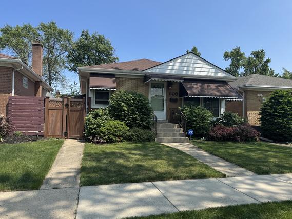 809 Westchester Blvd., Westchester, IL 60154