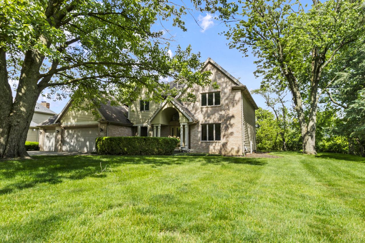 2 Lake Metonga Tr., Grant Park, IL 60940