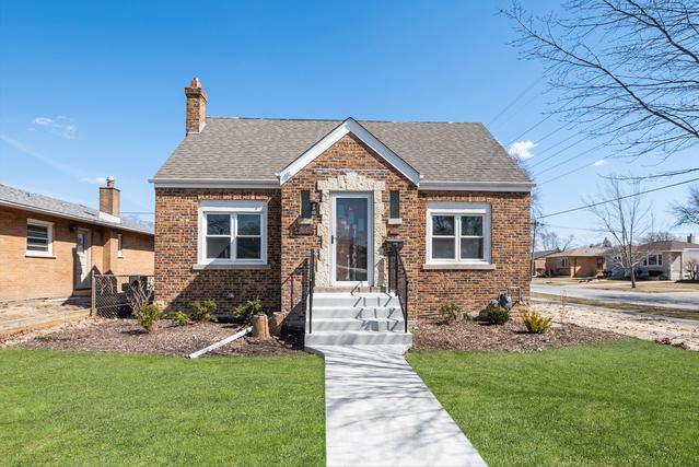 9841 Cook Ave., Oak Lawn, IL 60453