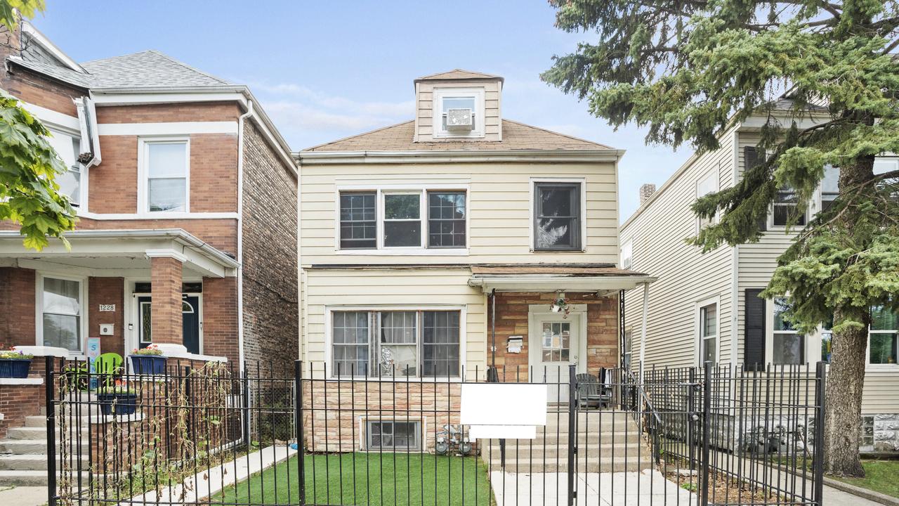 1226 S 50th Ct., Cicero, IL 60804