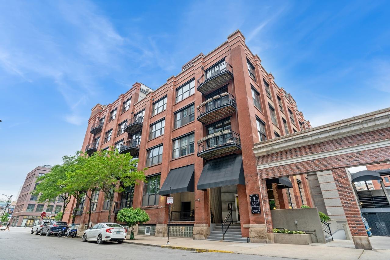 1000 W Washington Blvd. #536, Chicago, IL 60607