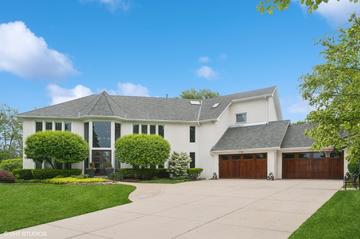 1435 Daniel Ct., Northbrook, IL 60062
