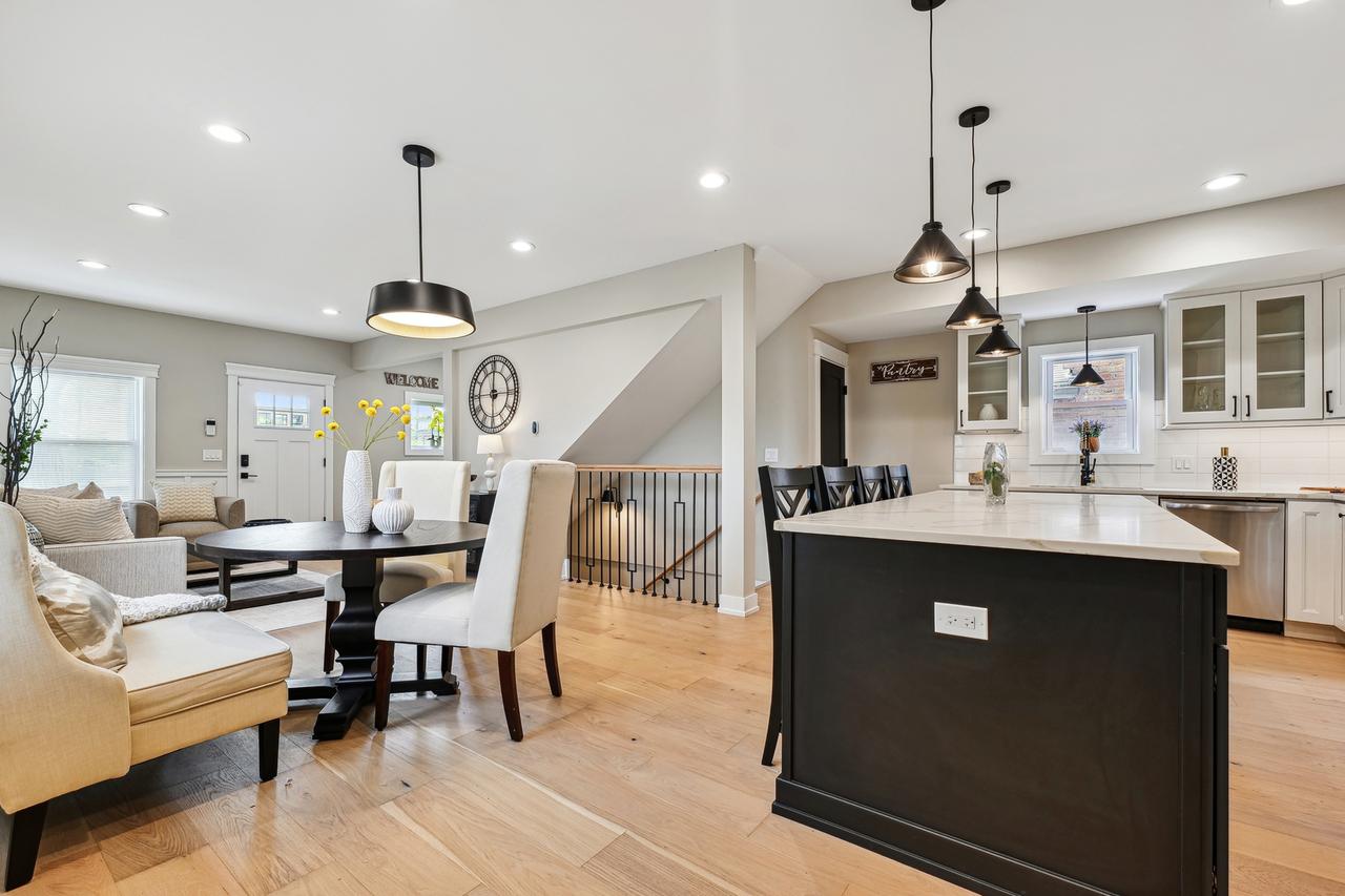 1130 W 95th Pl., Chicago, IL 60643