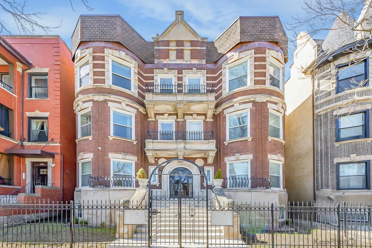 4520 S King Dr. #4B, Chicago, IL 60653