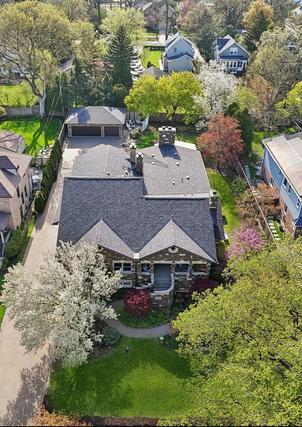 1424 Glencoe Ave., Highland Park, IL 60035