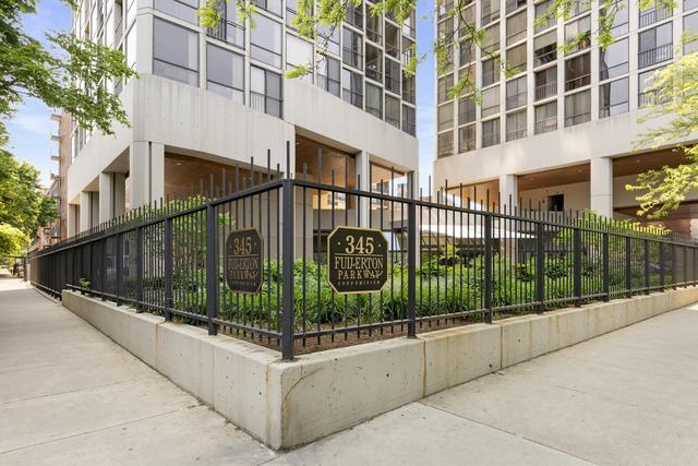 345 W Fullerton Pkwy. #402, Chicago, IL 60614