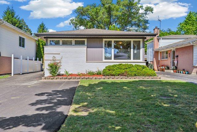 1334 S Dunton Ave., Arlington Heights, IL 60005