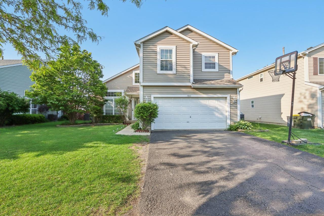 4801 Bordeaux Dr., Lake In The Hills, IL 60156