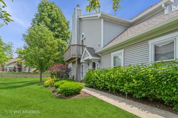 1245 Rhodes Ln., Naperville, IL 60540