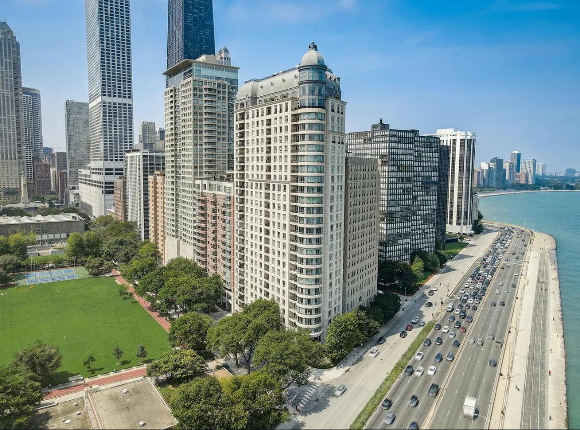 840 N Lake Shore Dr. #902, Chicago, IL 60611