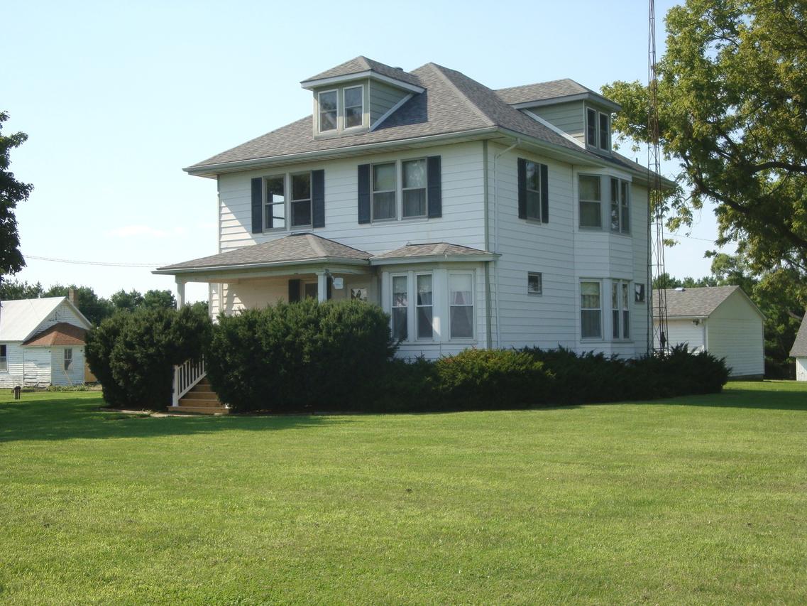 1698 E 1000 N Rd., Milford, IL 60953